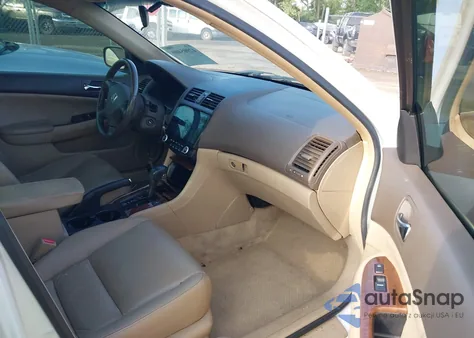 2006 Honda Accord 2.4 Ex из США, поврежденный, VIN 1HGCM56866A147231